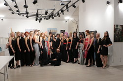 Odessa Holiday Fashion Week стартовал с показа модных причесок и диджей-сета (ФОТО)