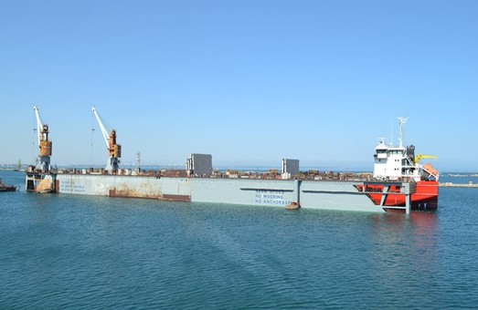 В Одессе завершили ремонт судна в отремонтированном доке (ФОТО)
