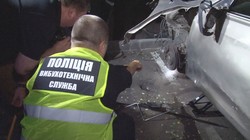 В центре Одессы взорвали автомобиль (ФОТО)