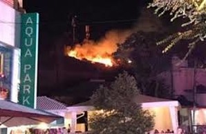 Еще один пожар в элитном районе Одессы: огонь добрался и до Аркадии