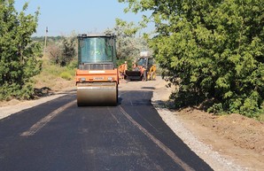 В Березовском районе Одесской области ремонтируют дороги (ФОТО)