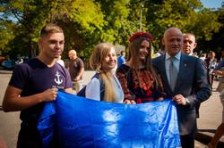 В Одесском парке Шевченко торжественно возложили цветы (ФОТО)