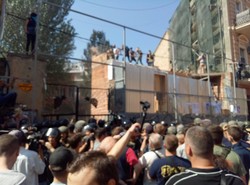 Одесситы разобрали второй этаж нахалстроя в Воронцовском переулке (ФОТО, ВИДЕО)