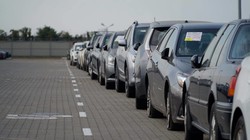В Одессе объединили сервисы для растаможивания машин в единый "Автохаб"