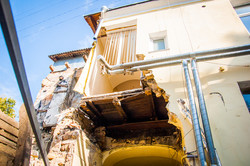 Подробности обрушения здания в центре Одессы: виноват нелегальный снос развалин по соседству (ФОТО)