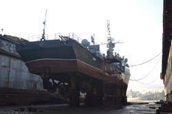 В Одессе начали ремонтировать корвет "Винница" ВМС Украины (ФОТО)
