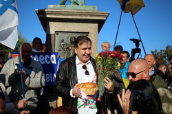В Одессе Саакашвили потребовал импичмента Порошенко и отставки Труханова (ФОТО, ВИДЕО)