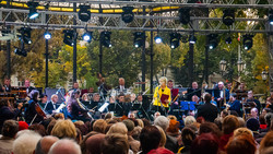 Фестиваль "Золотые скрипки Одессы" дал опен-эйр концерт (ФОТО)