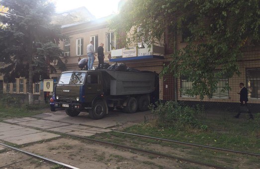 Одесская полиция конфисковала целый КАМАЗ дури