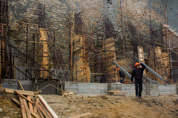 Разрушение крепости в Белгороде-Днестровском продолжается: подрядчика реставрации могут поменять (ФОТО)