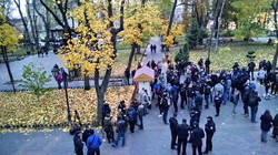 Одесские активисты устроили масштабный протест в защиту Летнего театра