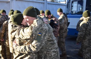 Авиаторы воздушного командования вернулись в Одессу после выполнения боевых операций