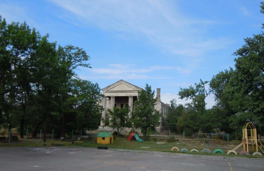Курьезы урбанистики: в Генплане села под Одессой забыли про жилую застройку