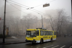Берег Одессы утонул в тумане (ФОТО)