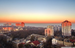 Мэр Одессы едва сводит концы с концами, а мэр Львова зарабатывает вшестеро больше рядовых львовян