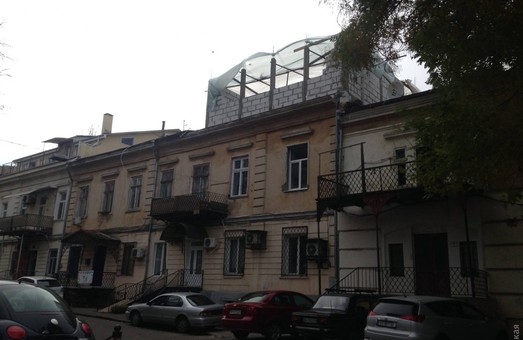 Одесский мэр всерьез занялся выяснением обстоятельств незаконной стройки