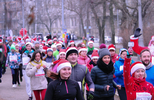 В Одессе прошел новогодний марафон "Забег обещаний"