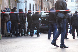 В центре Одессы произошла крупная перестрелка: ранены полицейские, преступник убит