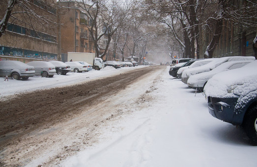 Снова в Одессу приходит зима: на завтра обещают мороз и сильный снег