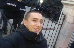 Стерненко требует отвода предвзятого судьи