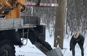 Почти 50 населенных пунктов Одесской области все еще остаются без света