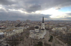 Вспышка кори отступает из Одесской области, но вакцины продолжают везти