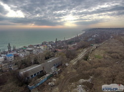 Город Черноморск сползает в море: для спасения ищут 150 миллионов (ФОТО, ВИДЕО)
