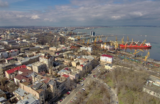 Одесса признана лидером финансового благополучия в рейтинге городов Украины