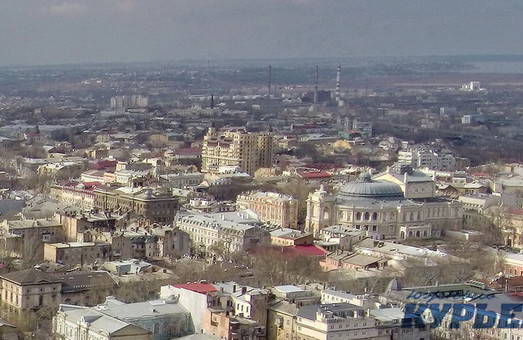 Мэр Одессы: "Мы не видим такой угрозы, что 55 зданий уйдут с молотка"