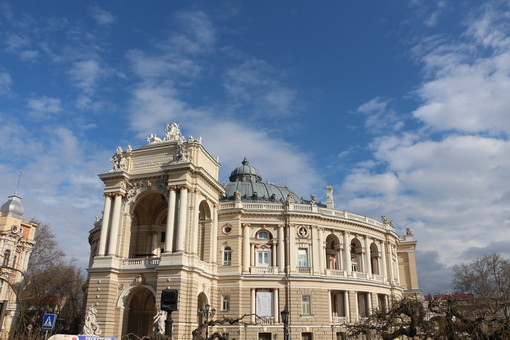 Одесский оперный театр готовится к голографическим спектаклям