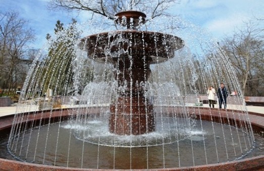 Завтра в Одессе запустят фонтан, который не работал 30 лет