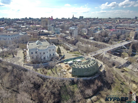 Стоимость реставрации колоннады Воронцовского дворца выросла