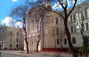 Одесский медицинский университет остался без руководителя: Запорожана отстранили за коррупцию