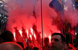 Лидер "Правого Сектора" в Одессе предлагает очистить Украину от "жидов" (ВИДЕО)