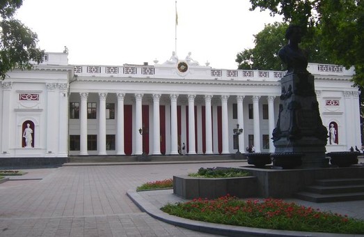 Немногим более 30 миллионов гривен будут выделены из бюджета Одессы на квартиры очередникам