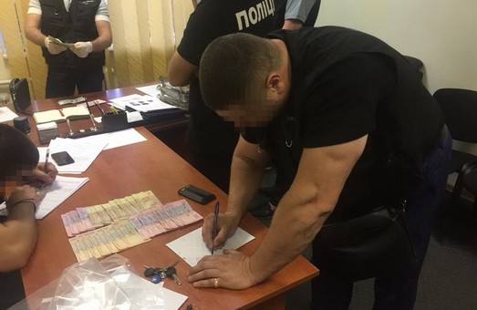 В Одессе СБУ задержала троих руководителей райотдела полиции