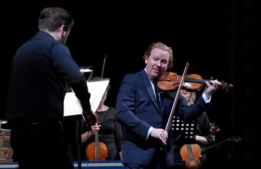 На Odessa Classics блистали скрипач Даниэль Хоуп и Берлинский Камерный оркестр