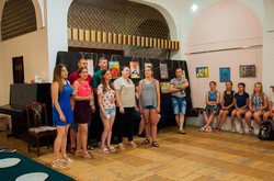 В Одессе открылась выставка рисунков детей из зоны военных действий на Донбассе (ФОТО)