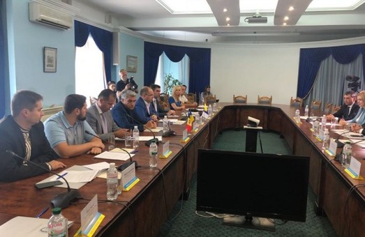 Парламентарии Украины и Молдовы подписали в Одессе протоколы о совместном контроле на молдавско-украинских КПП
