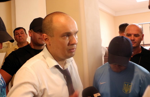 «Идёт прямой саботаж» — и.о. ректора ОНМедУ рассказал о блокировании работы учреждения начальником охраны Запорожана