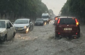 Ураган оставил без света семь районов Одесской области