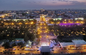 Приморский бульвар в Одессе в одной вечерней панораме (ФОТО, ВИДЕО)