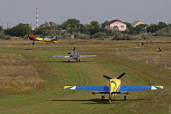 Как полетали самолеты на чемпионате Украины под Одессой (ФОТО)