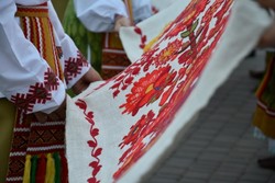 Украинская Бессарабия гуляет (ФОТО)