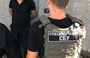 Успел ли систематический взяточник из одесской полиции накопить на BMW, выясняют в СБУ (ФОТО)