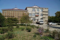 В Красноселке реконструкция школы идет параллельно с уроками (ФОТО)