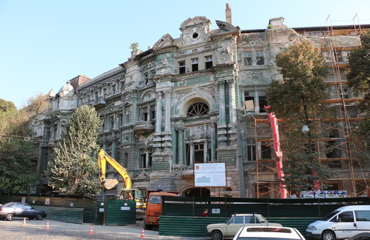 Если повезет, то восстановление дома Руссова закончится к следующему дню Одессы