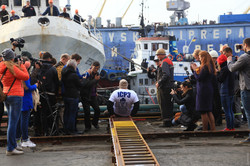 Рекорд под Одессой: Олег Тягнизуб зубами вытащил судно в 600 тонн