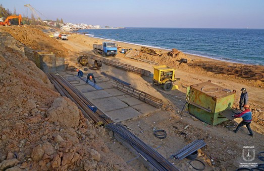 Черноморску выделили 42 миллиона гривен на укрепление прибрежной зоны (ФОТО)