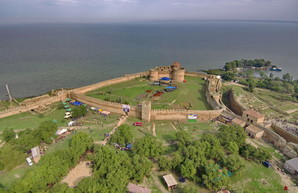 На стене Аккерманской крепости обнаружен автограф XVIII века (ФОТО)